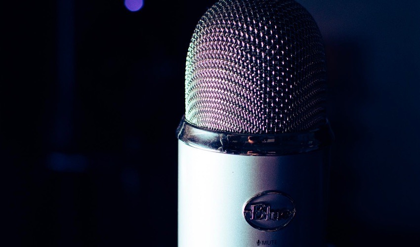 Microphone